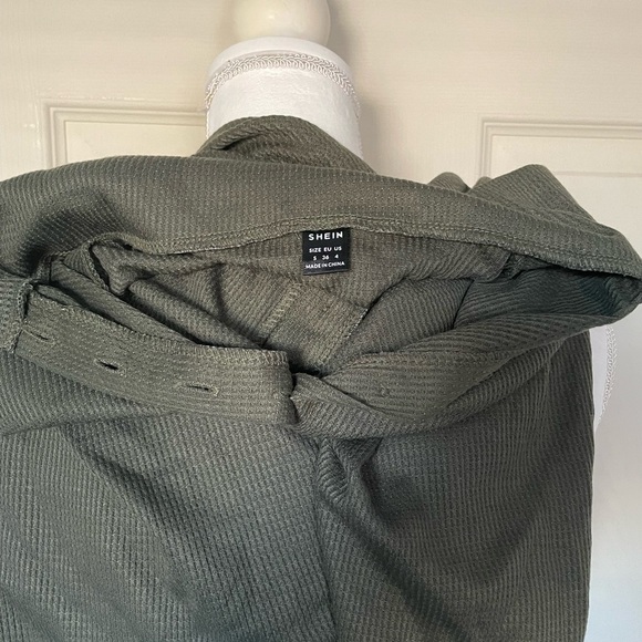 SHEIN Olive Green Long Sleeve Button-Up Women's Top Small - Picture 10 of 13